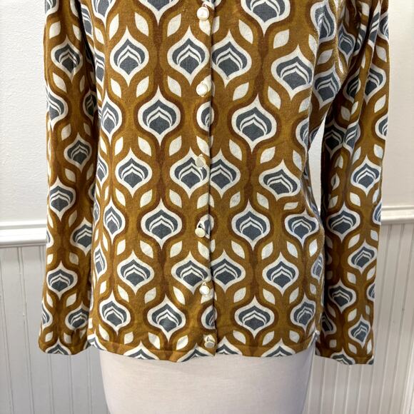 J McLaughlin Size M Cardigan Sweater Retro Print Lightweight Soft Modal Blend - Picture 5 of 15